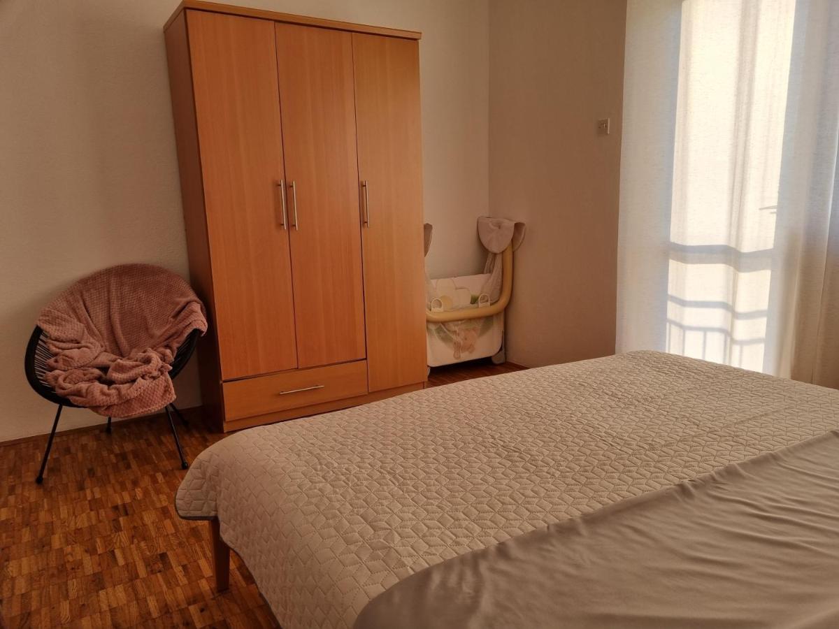 Tarac Apartman Zengg Kültér fotó